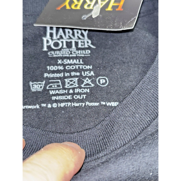 Original Harry Potter & The Cursed Adult Size X Small TShirt Lyric Theater NEW - Picture 3 of 10